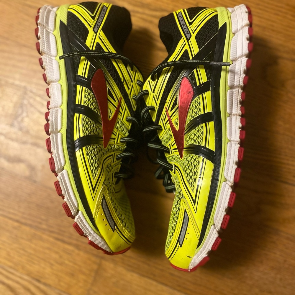 Brooks Men's Adrenaline GTS 17